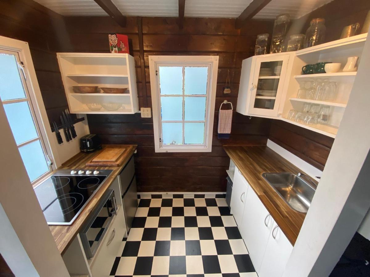Paihia Place Cottage - Central Пайхия Екстериор снимка